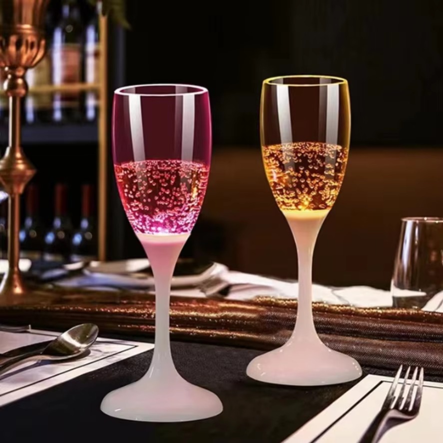 LED Automatic Flashing Cups Mu - огляд і ціна Beer Wine Up